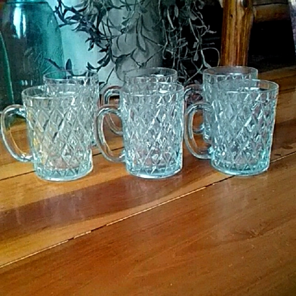 Paul Sabastian Crystal Clear Glass Mug Set